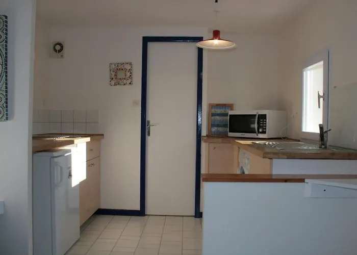 Holiday home Maison De A La Terriere, 300m De La Plage, Proche Foret, 4 Pers, Parking, Animal Accepte - Fr-1-22-187 *